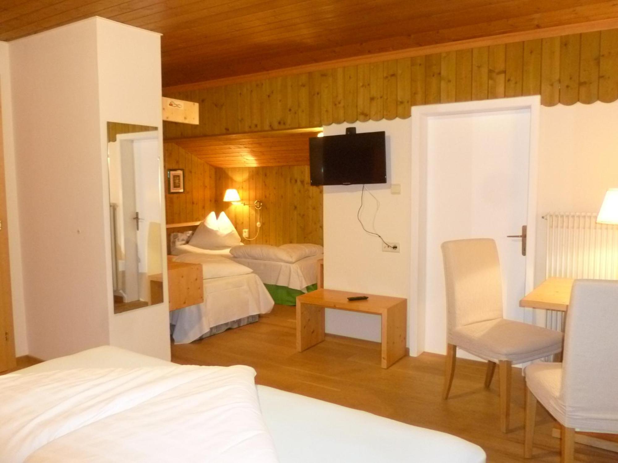 Lake & River Hotel Karersee Exterior foto